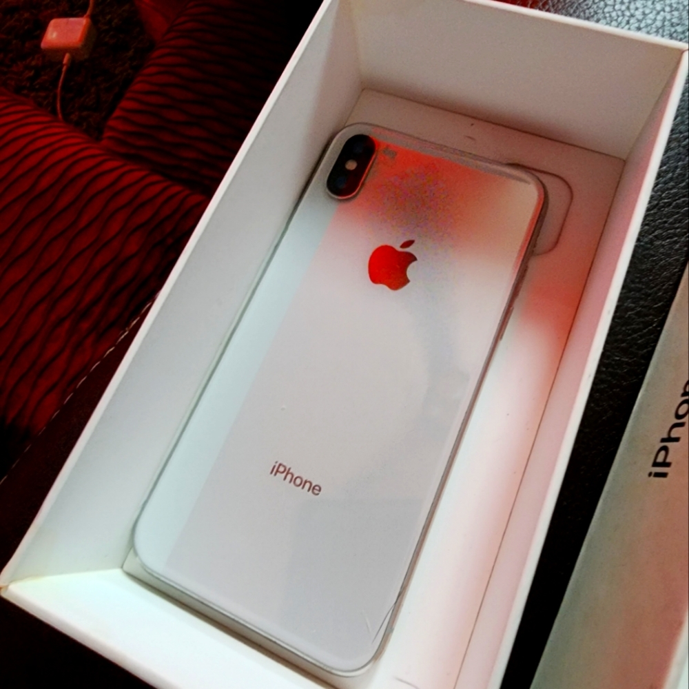 iPhone 8
